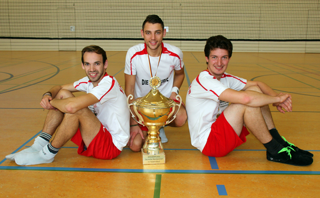 Deutscher Federfußball-Meister 2015: (v.l.) Christopher Zentarra, David Zentarra und Florian Krick. (Foto Karsten-Thilo Raab)