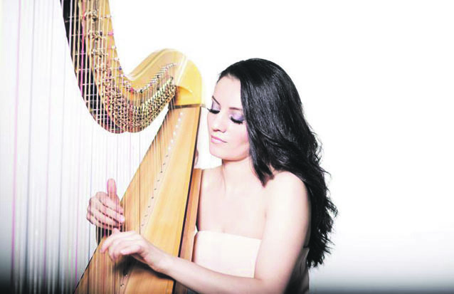Ein Konzert für Harfe steht in der Alten Kirche Altenessen an. Duygu Aydogan verarbeitet im eigenen Sound Einflüsse von klassischen Meistern, keltischen Volksliedern, Flamenco, Tango, Swing, bis zu traditionellen türkischen Melodien am Samstag, 3. Oktober, 17 Uhr. Eintritt frei, Spenden erbeten.