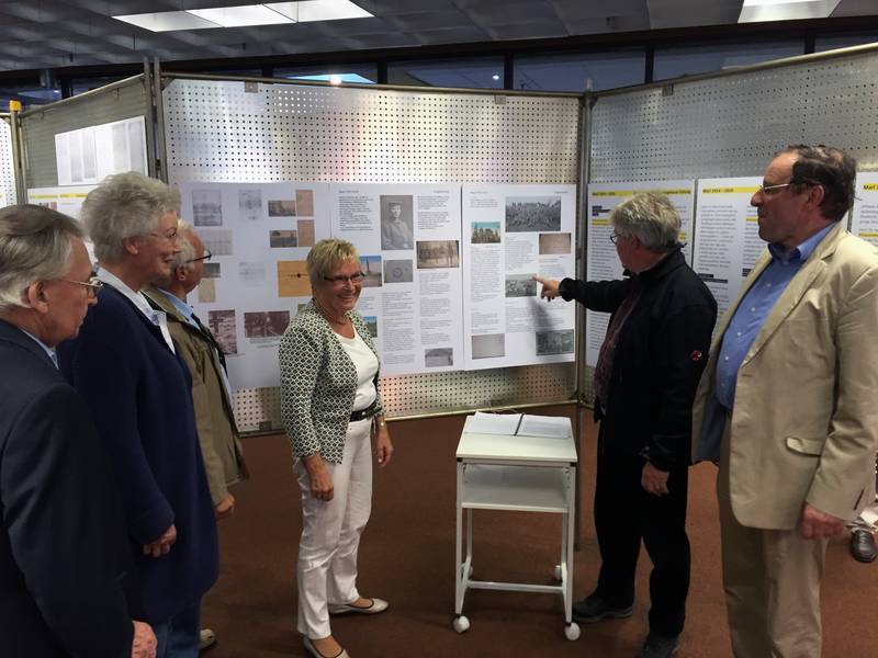 Die Ausstellung zeigt u.a. Texte und Fotos aus Marls Partnerstädten