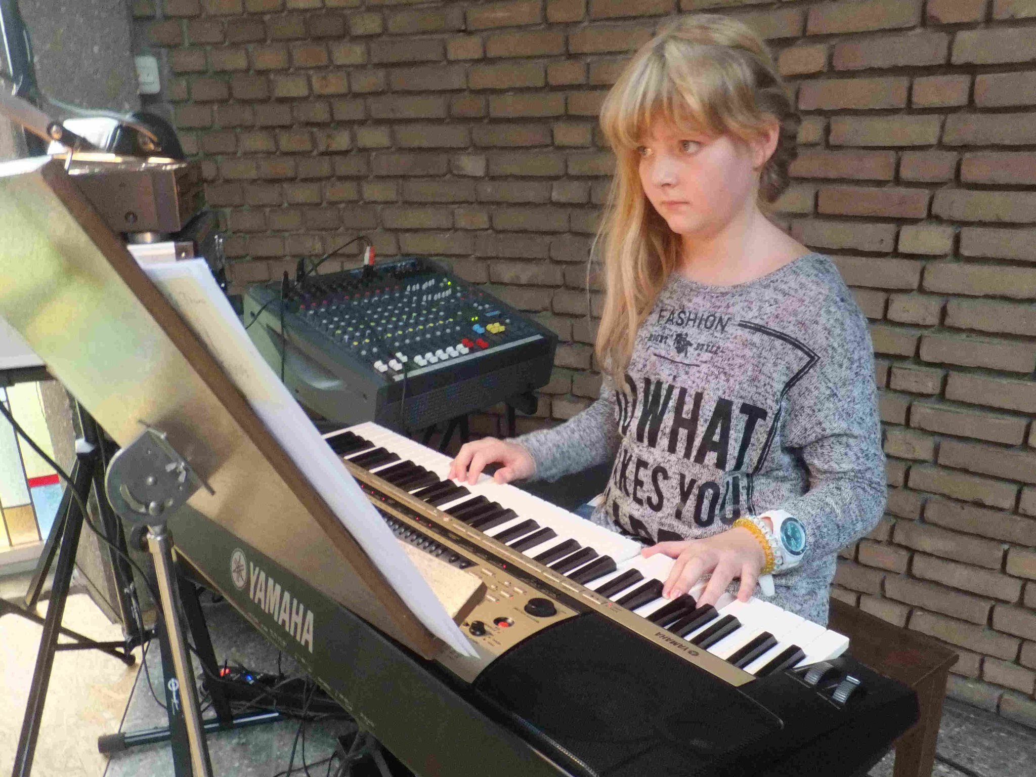 Junge Marler „Superstars“ in der Erlöserkirche spielen zum Erntedank Marl