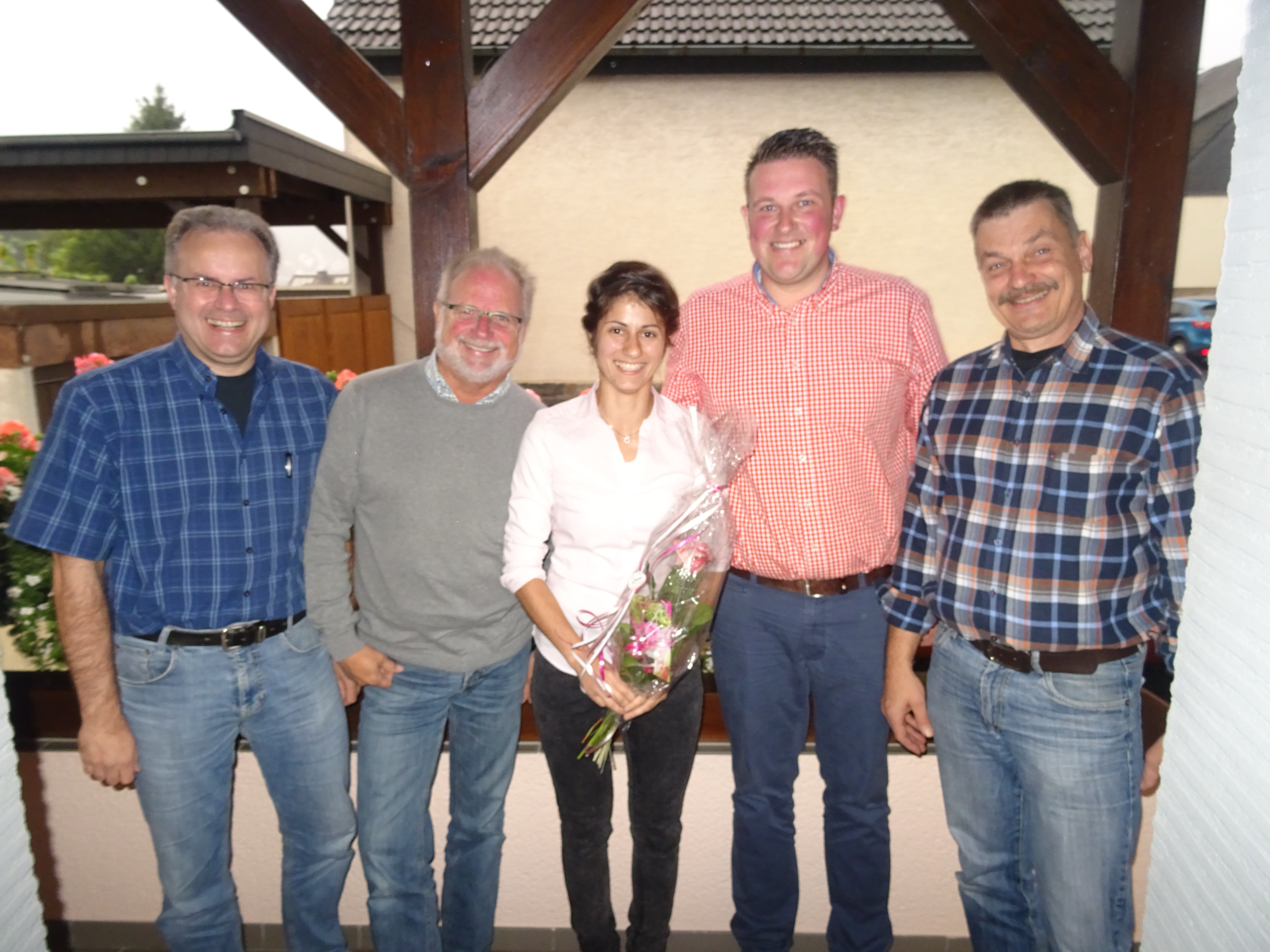 Geschäftsführer Olaf Hachmann, Schützenoberst Johannes Bette, WP-Königin Beriwan Welter, Schützenkönig Danny Flinkerbusch, Kompanieführer Andreas Kraas