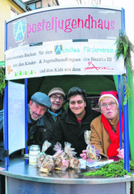 Auch in diesem Jahr können sich die Besucher des Weihnachtsmarktes wieder über die selbstgebackenen Kekse vom Aposteljugendhaus und dem Achilles-Förderverein freuen.