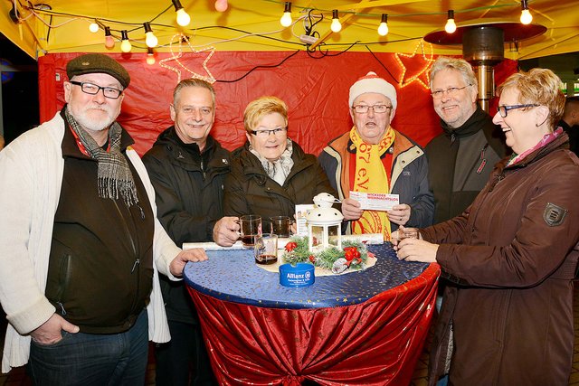 Das Zelt des Karnevalvereins Rot-Gold Wickede. | Foto: Schmitz