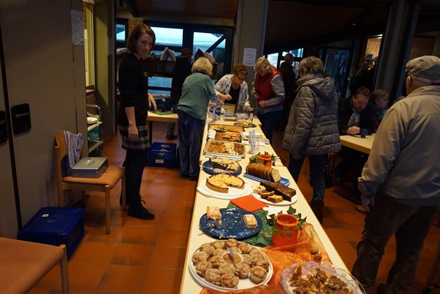Kuchen am laufenden Meter fand regen Zuspruch.