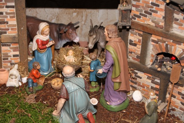 Krippe im Lürbker Krippenland im Biebertal bei Ulrich Ostermann zu sehen bis 2.Februar 2016