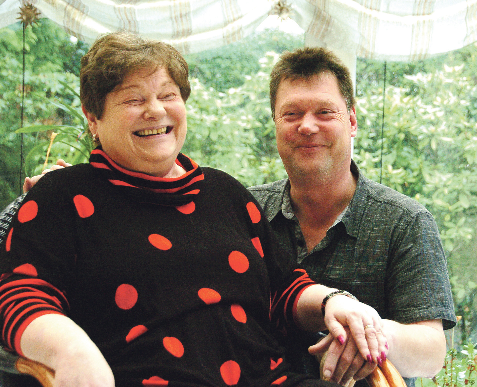 Trotz ihres Schicksals haben die Marler das Lachen nicht verlernt. Seit 1993 sind Marion und Markus Elsner verheiratet.