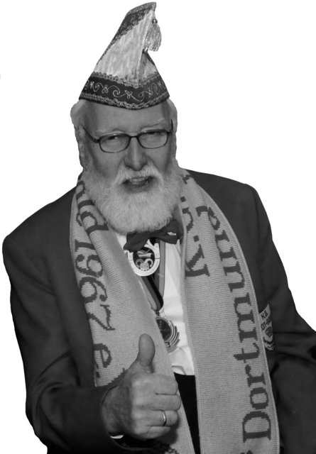 Seit 1979 gehörte Heinz-Jürgen Preuß der Karnevalsgesellschaft Rot-Gold Wickede an, war u.a. einer der ersten Mittänzer des Männerballetts "Die Mäuseriche".