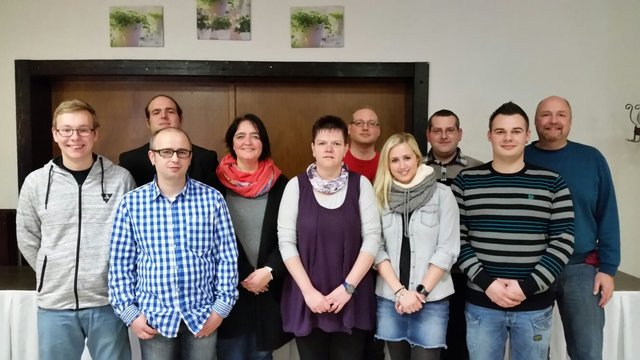 Neuer Vorstand: v.l.: Pascal Friedrich, Alexander Brune, Alan Hilgert, Nicole Kleppe, Sandra Buschfort, Andre Krischok, Isabell Ringel, Stephan Buschfort, Holger Husch, Reinhard Kleppe