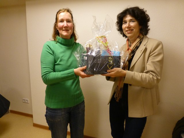 Marion Luig li und Dr. Katja Sielhorst re.