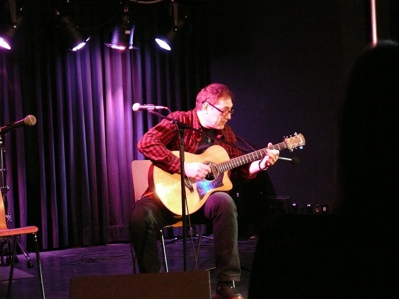 Der Kanadier Don Alder beim Dizzy Fingers Cafe im FHH im April 2015