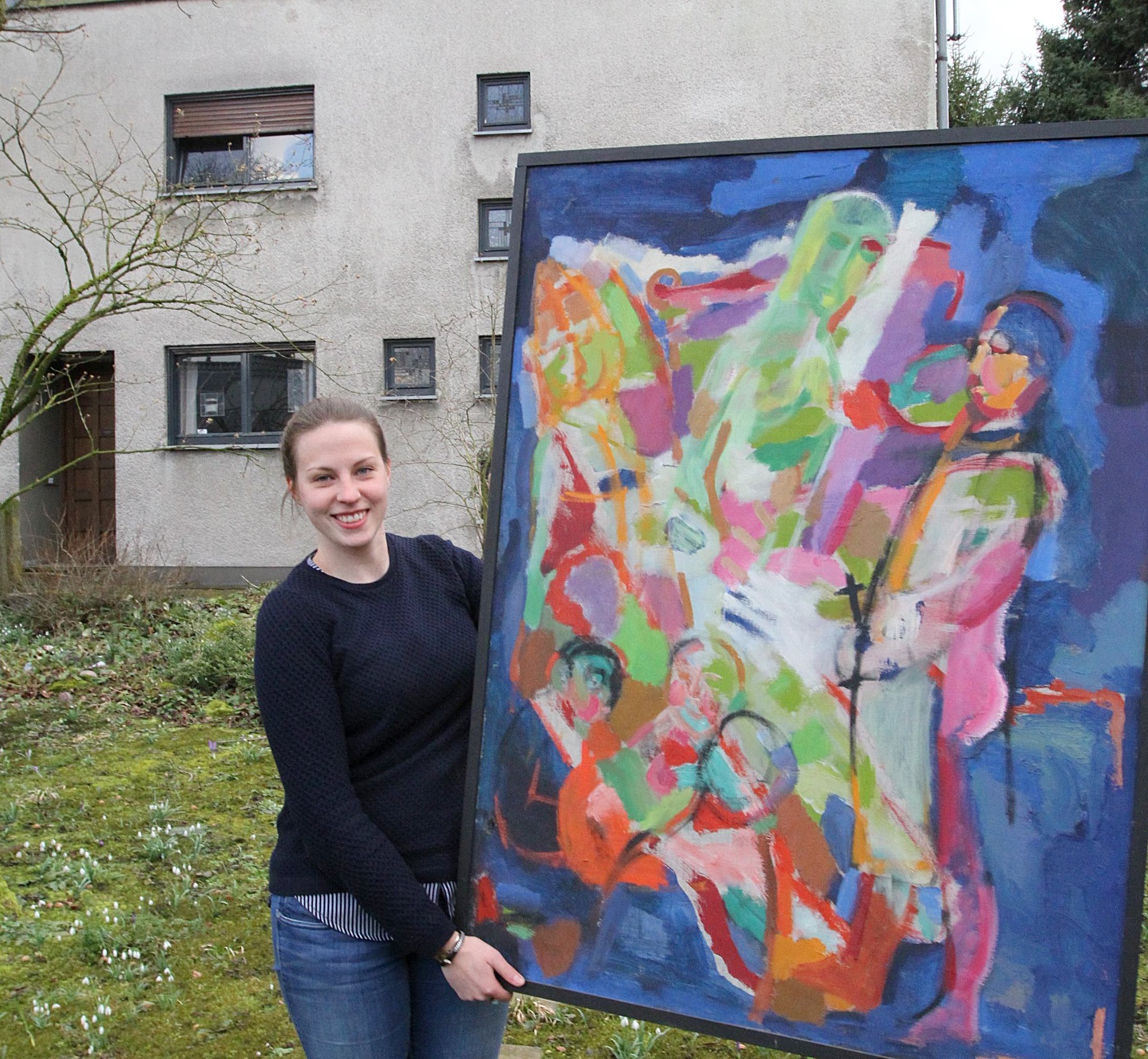 Kunstgeschichtsexpertin Lina Frubrich erstellt ein Werkverzeichnis des Künstlerehepaares Buschulte aus Unna Massen. Bild: Stefan Reimet