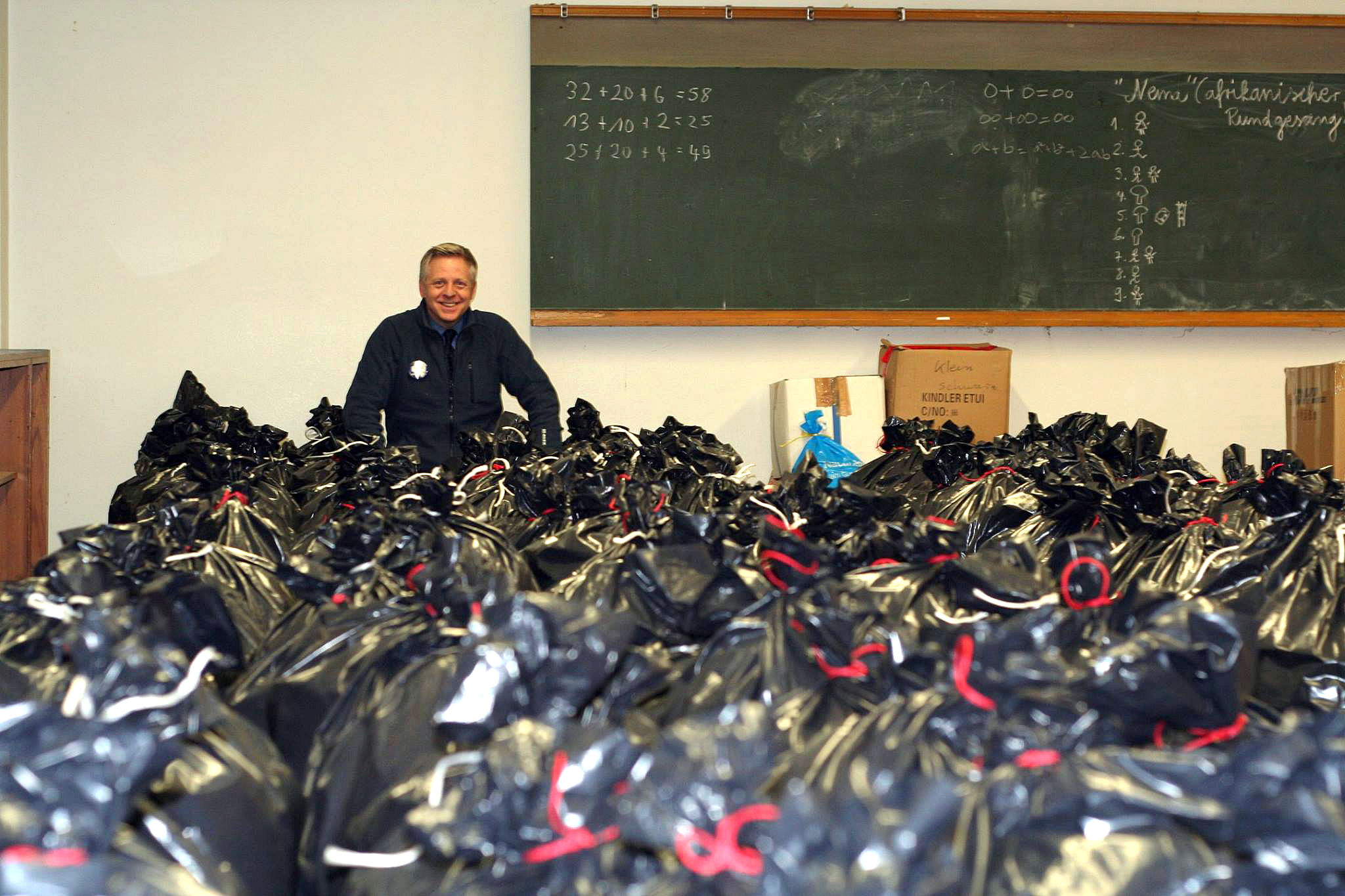 Dirk Fissmer: Herr der Hilfsgüter. Foto: privat