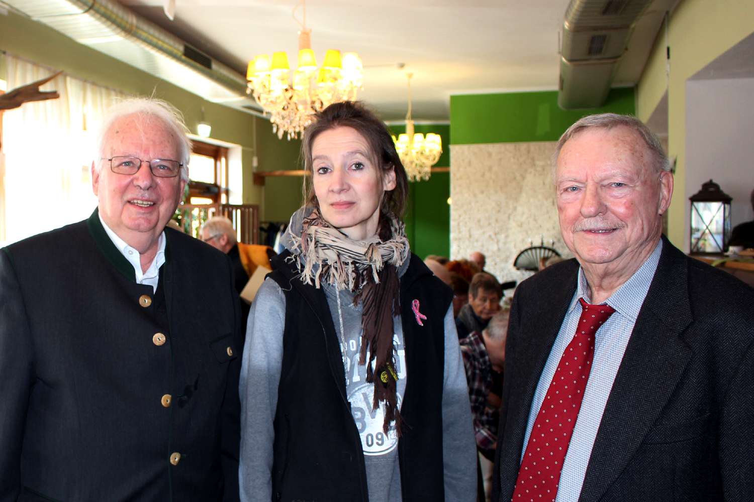 Dr. Gerhard Kummer (stellv. Vorsitzender Parkinson Forum Unna e.V. ) Prof. Dr. Martina Piefke (Universität Witten/Herdecke), Dr. Hans Wille (Vorsitzender Parkinson Forum Unna e.V.)