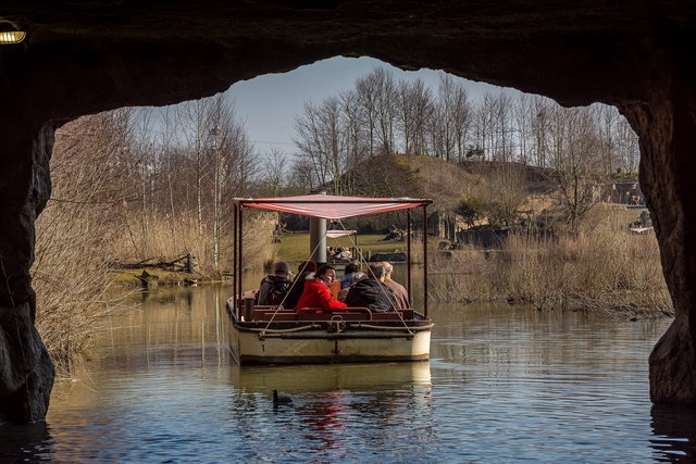 Einen Teil von "Afrika" kann man auch auf einer kleinen Bootsrunde erkunden