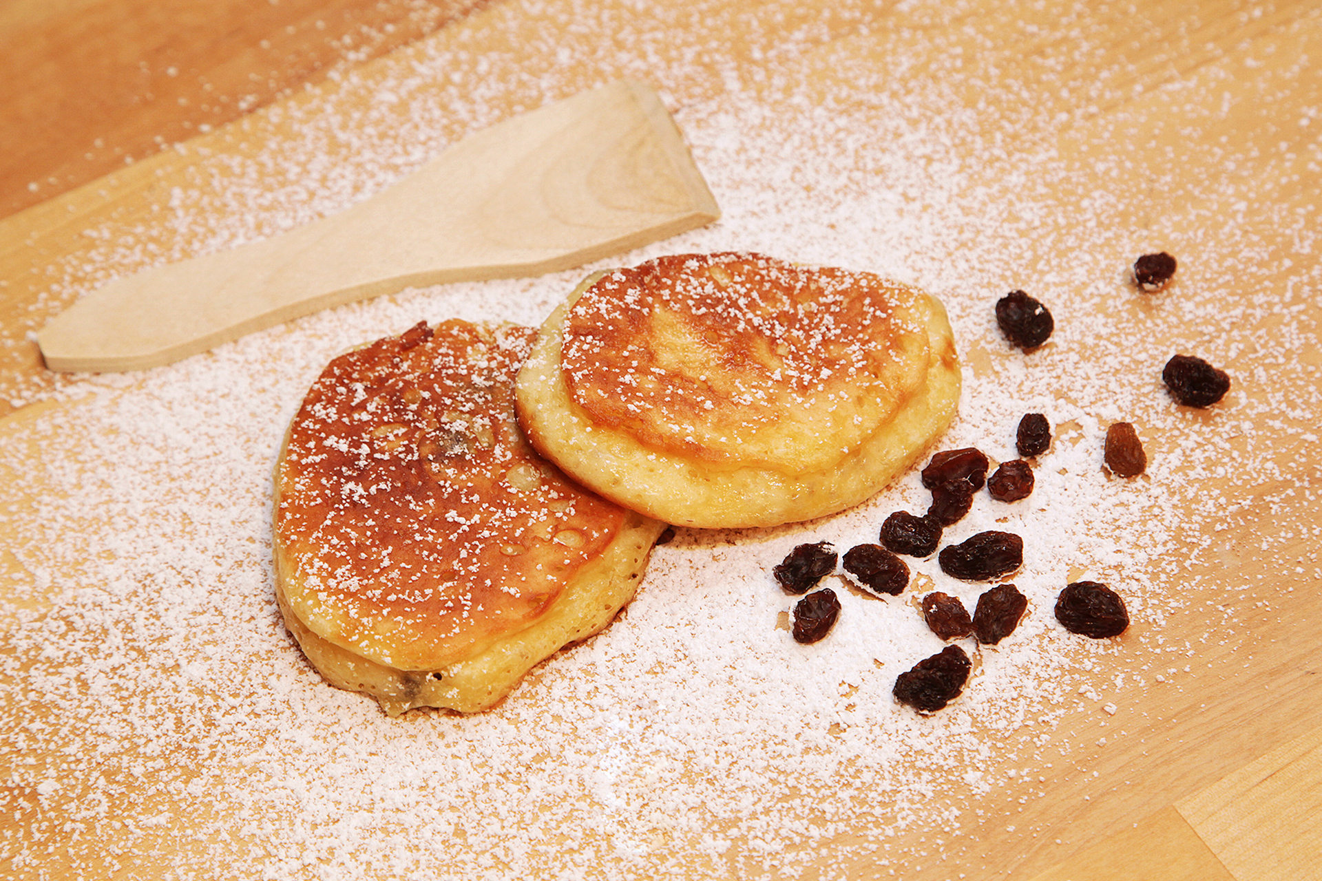 Struwen, kleine Pfannkuchen aus Hefeteig, sind ein Klassiker zu Karfreitag.
