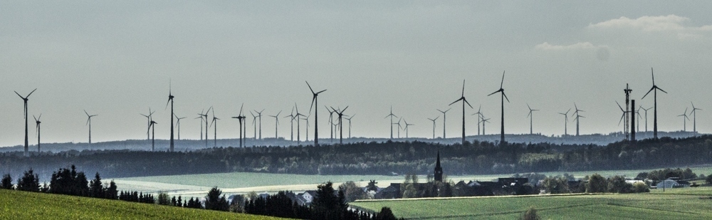 Ist das das Ziel? , 200m hohe Windkraftanlagen.