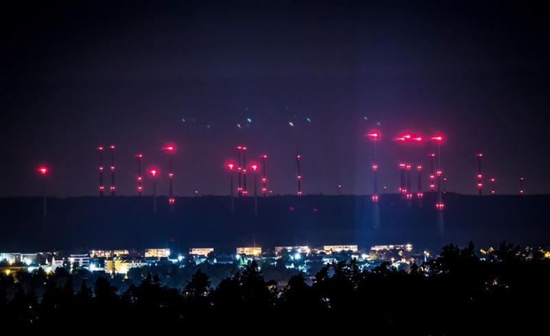 Der Windwahnsinn bei Nacht.