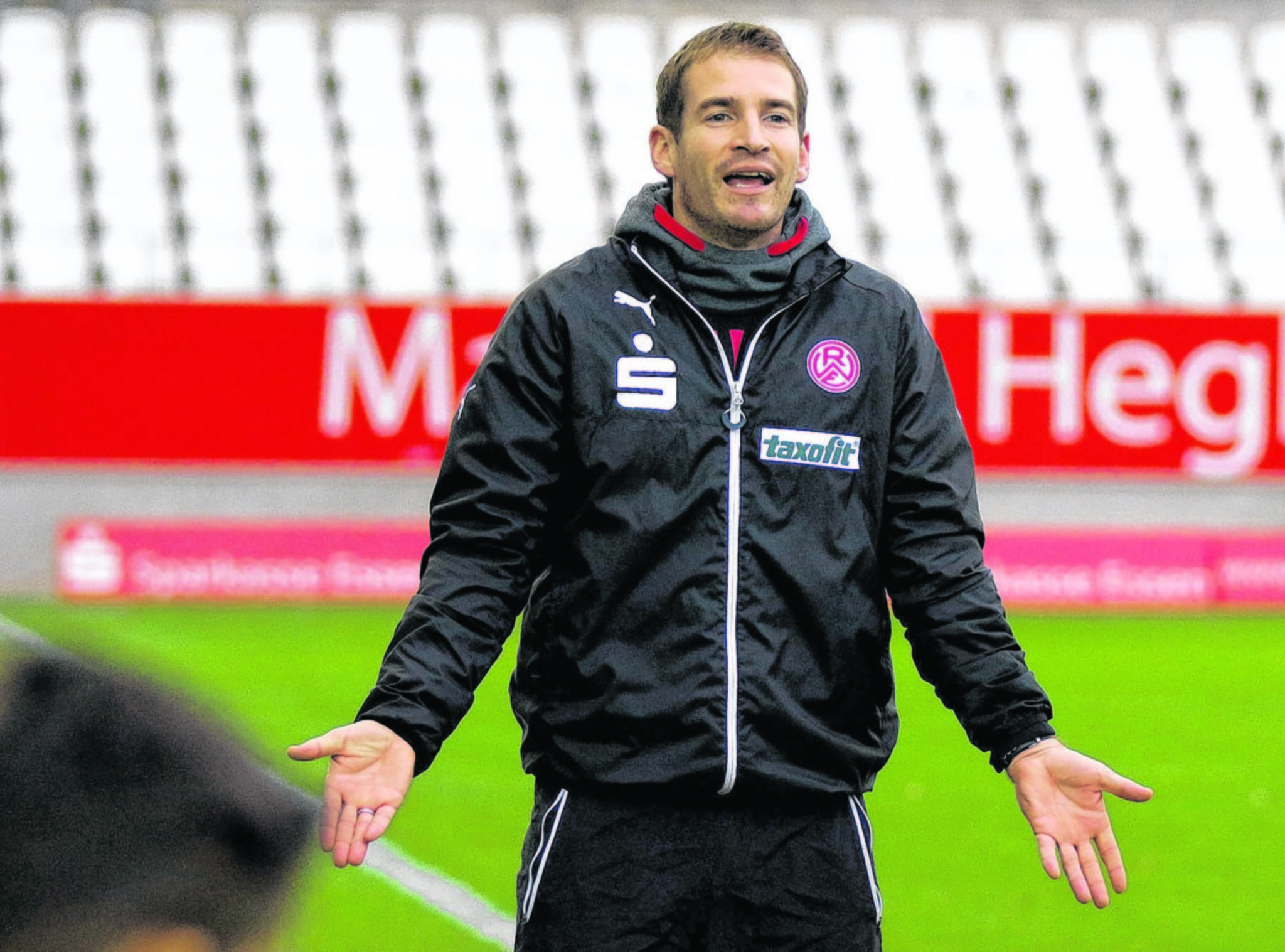 Nach 0:2-Niederlage gegen Lotte: RWE-Fans fordern Siewert-Rauswurf ...