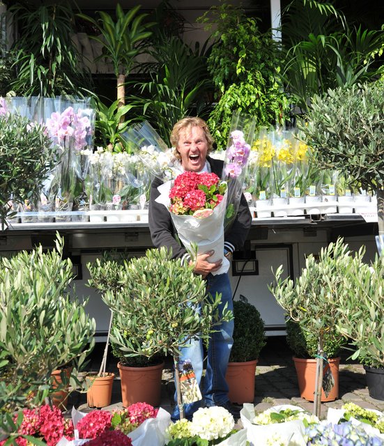 Nach den kalten Tagen kann man sich bei Michell mit Blumen versorgen. | Foto: Veranstalter