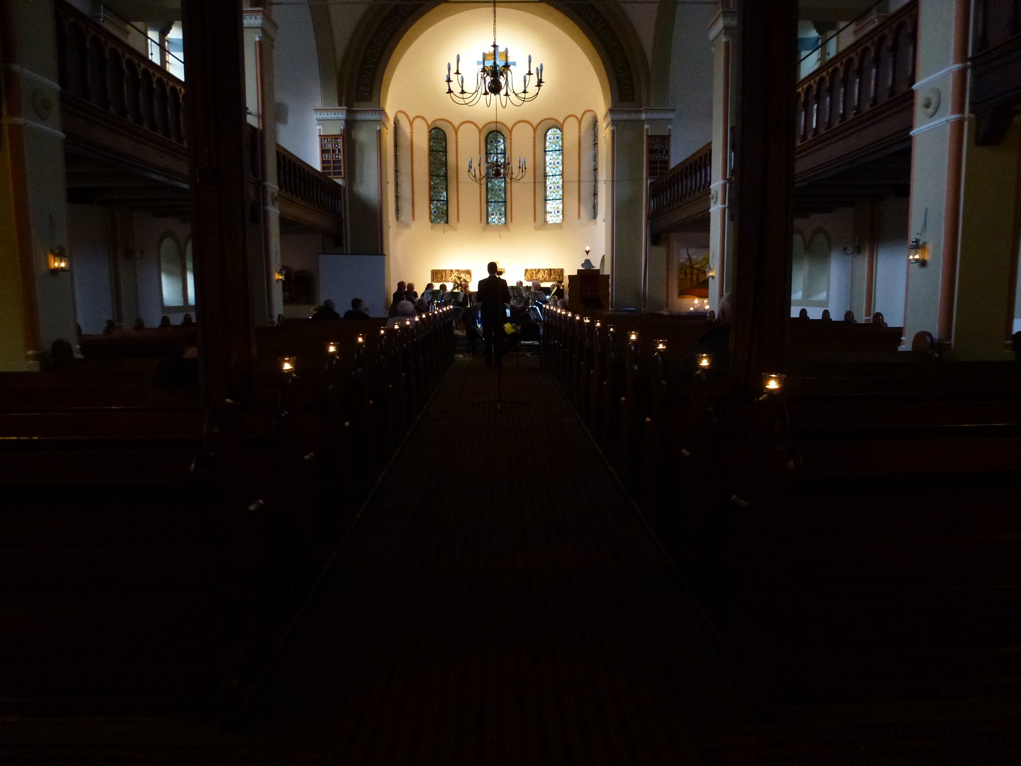 Kerzenschein und voller Klang in Frömern Fröndenberg/Ruhr