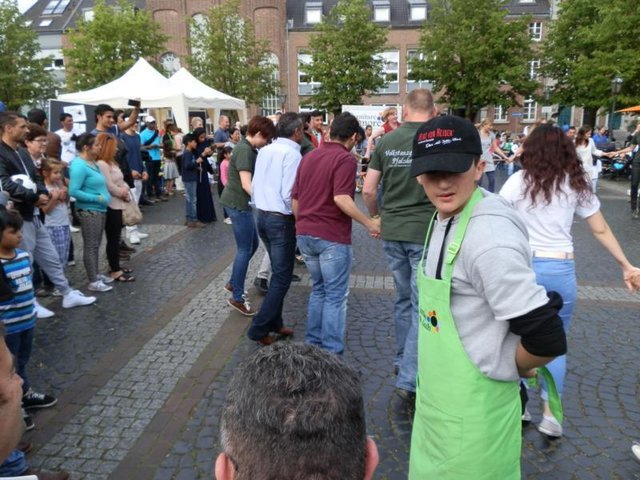 Goch-Together-Party - gelunges Miteinander-Fest des RundenTisches auf