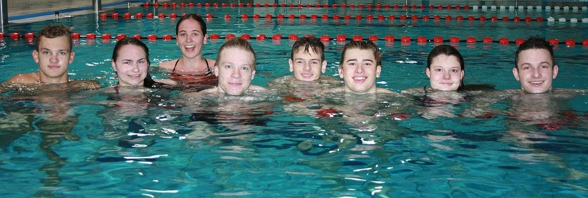 Die Schwimmer der SFU nahmen erfolgreich an den NRW-Meisterschaften teil.