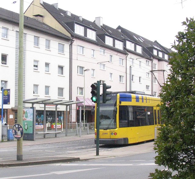 Die Haltestelle Weserstraße soll ab Anfang 2017 barrierefrei umgebaut werden.