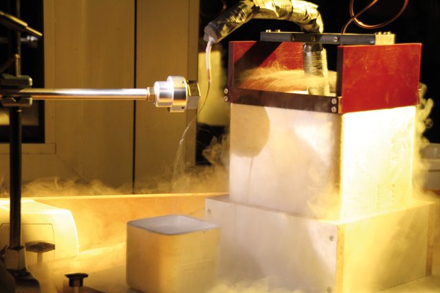 Physikalisches Experiment