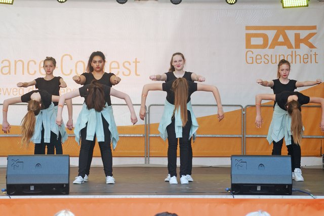 Beim „DAK-Dance Contest“ herrschte sowohl vor, als auch auf der Bühne großer Andrang.