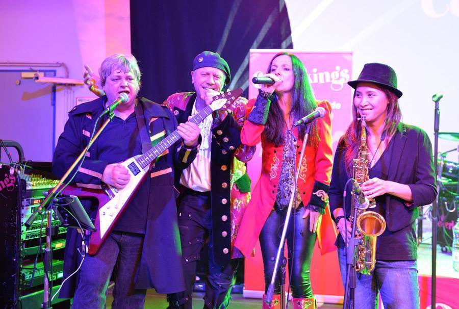Die Coverkings mit Sänger Peter Dopp.