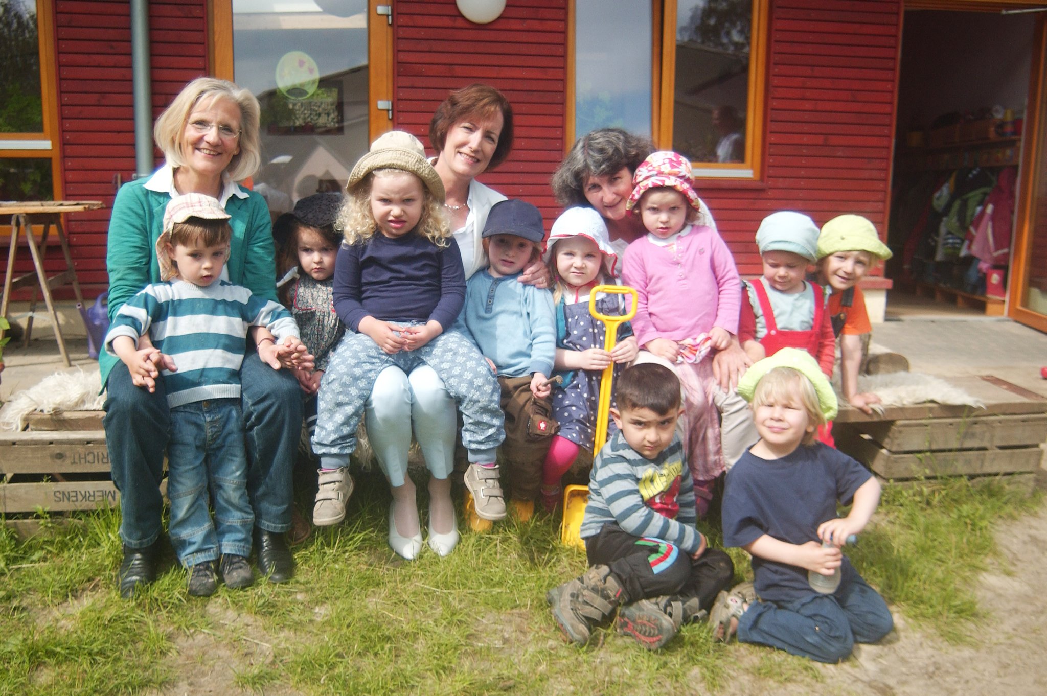  Sonja Leidemann besucht Waldorfkindergarten - Witten Bildidee 