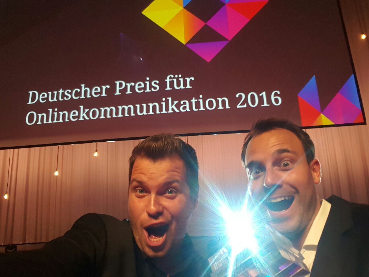 Daniel Krahn und Daniel Marx freuen sich über den Preis.
