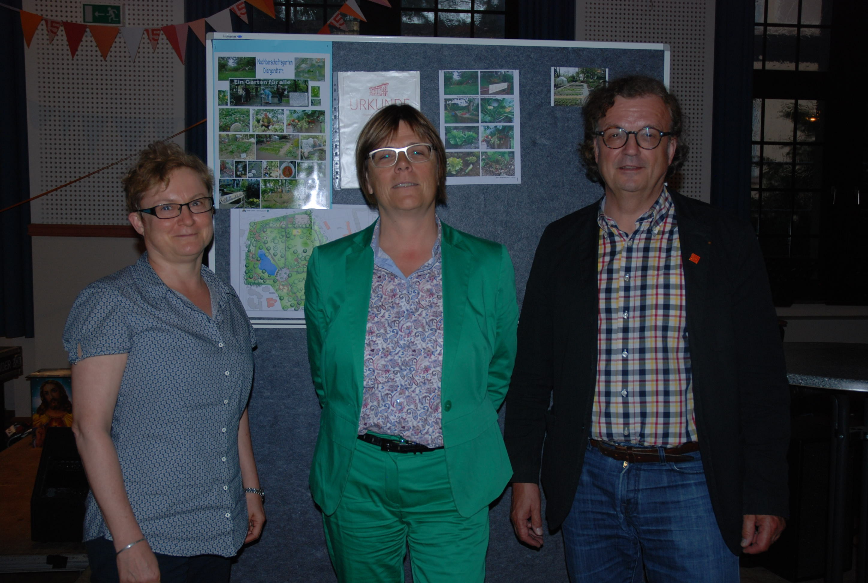 Wollen die Bürger informiert sehen: Heike Kretschmer (DIE LINKE), Simone Raskob (Beigeordnete der Stadt) und Wolfgang Freye (DIE LINKE).