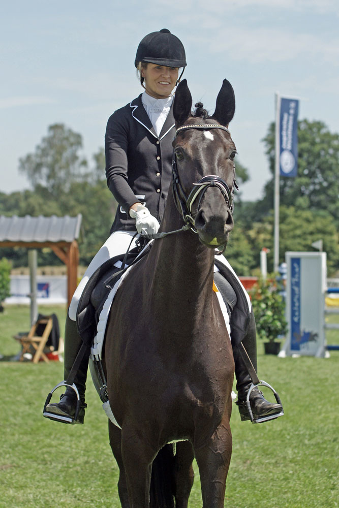 Nina Rohmann / Skyline R