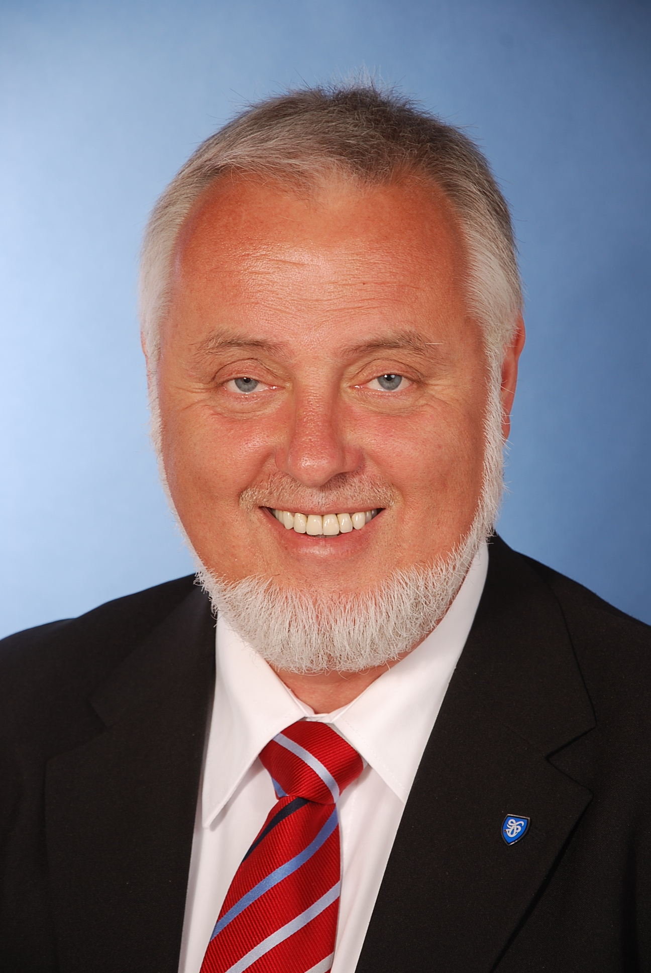 Mit 22:20 Stimmen und einer Enthaltung votierte die Mehrheit gegen die Wiederwahl des Ersten Beigeordneten Hans-Josef Böing (60). Foto: Archiv
