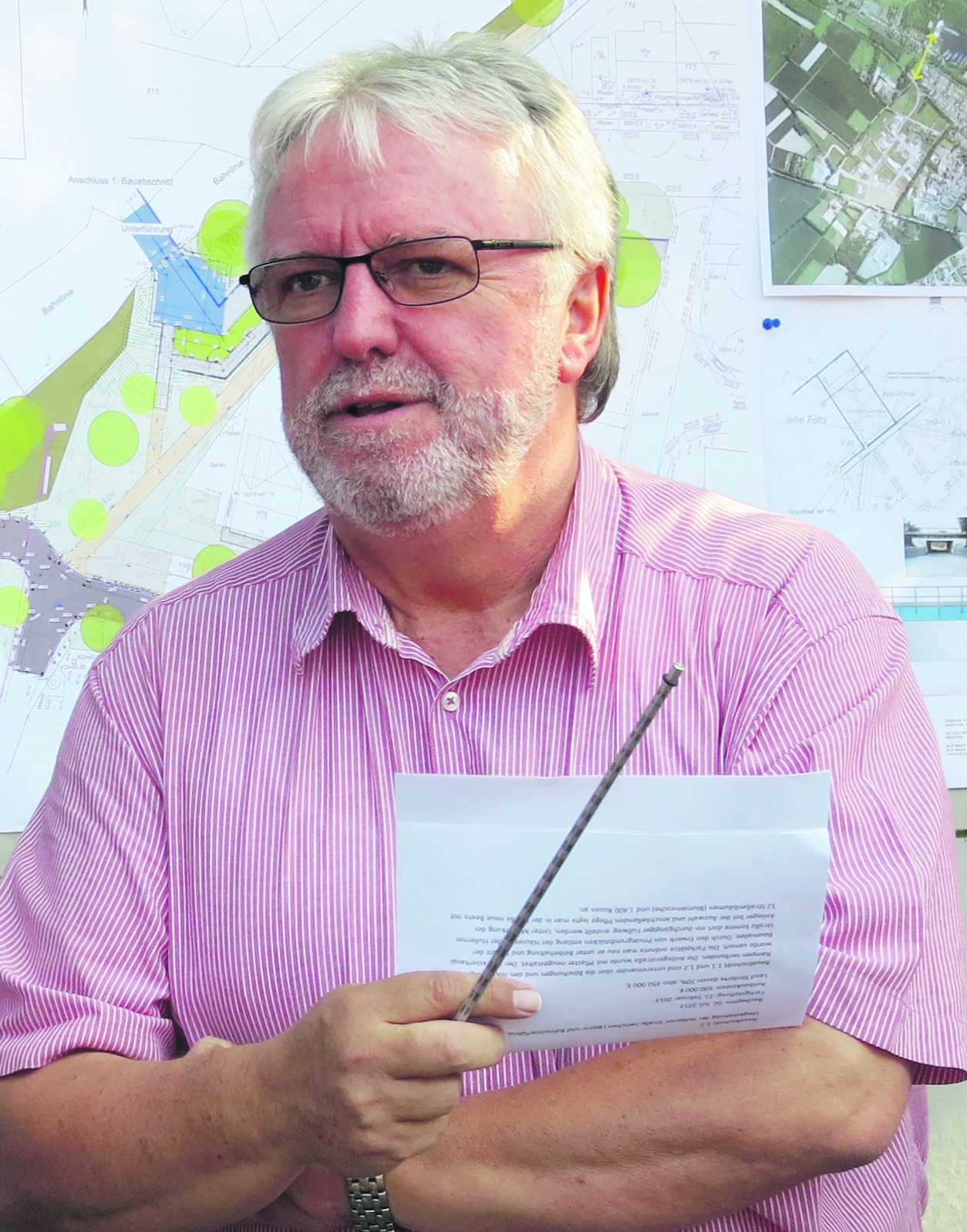 Verabschiedet hat Bürgermeister Bodo Klimpel den Technischen Beigeordneten Wolfgang Kiski (65). Foto: Archiv