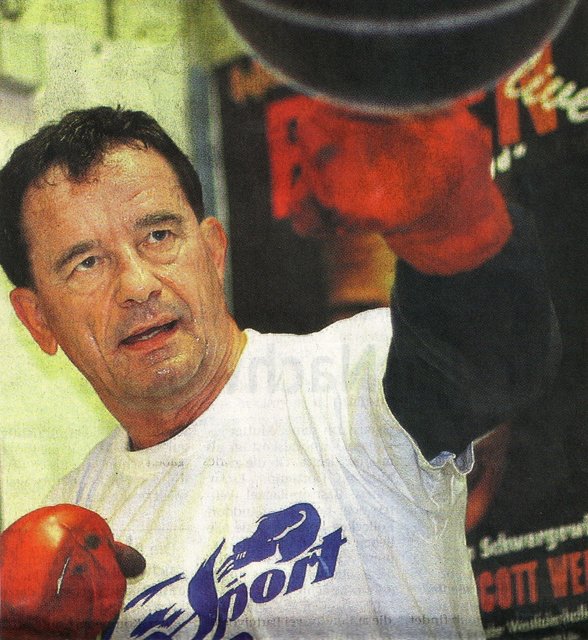 Boxteam Dortmund Alfred Blum lizensierter Trainer in der