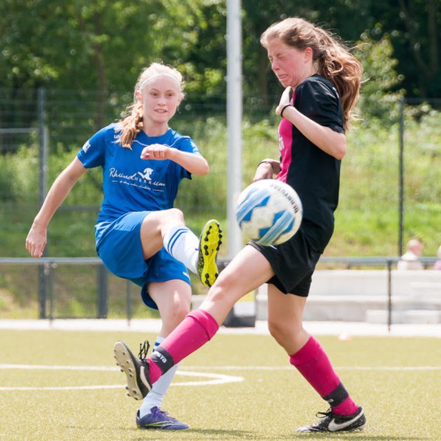 Lucie Letmathe traf für die Mintarder C-Juniorinnen. 
Foto: Henschke