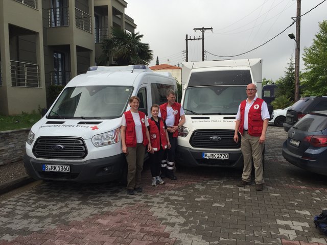 Mit einer sogenannten Mobile-Health-Unit fuhren die Helfer in die Flüchtlingslager.