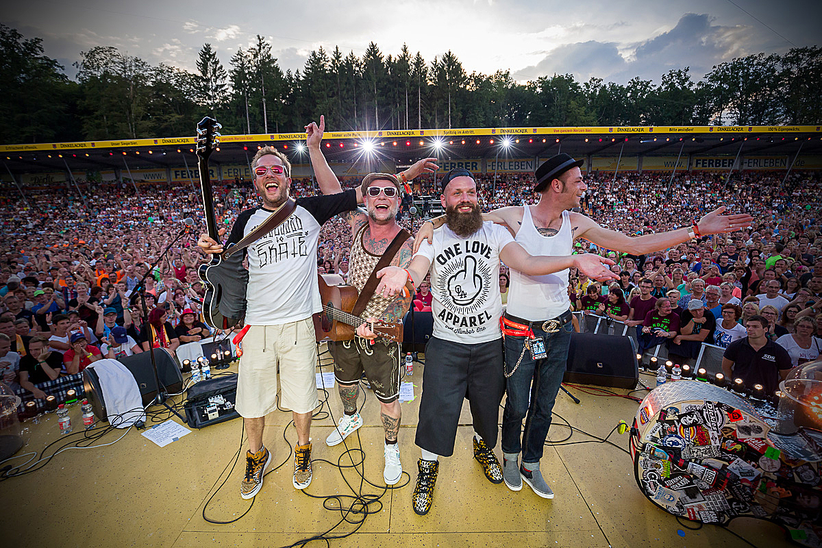 The Rebel Tell Band Du Hast Mich Tausendmal Belogen