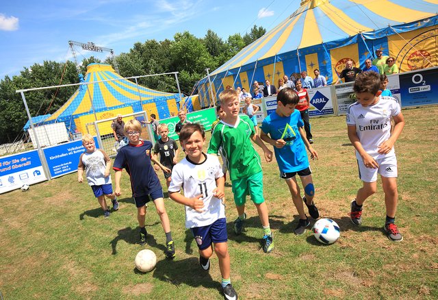 Im Rahmen des Ferienzirkus konnte die neue Arena zum ersten Mal ausprobiert werden. Foto: Kappi