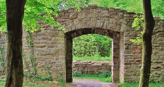 Ruine Isenburg in Essen