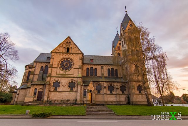 katholische Kirche in Garzweiler - www.areaurbex.de