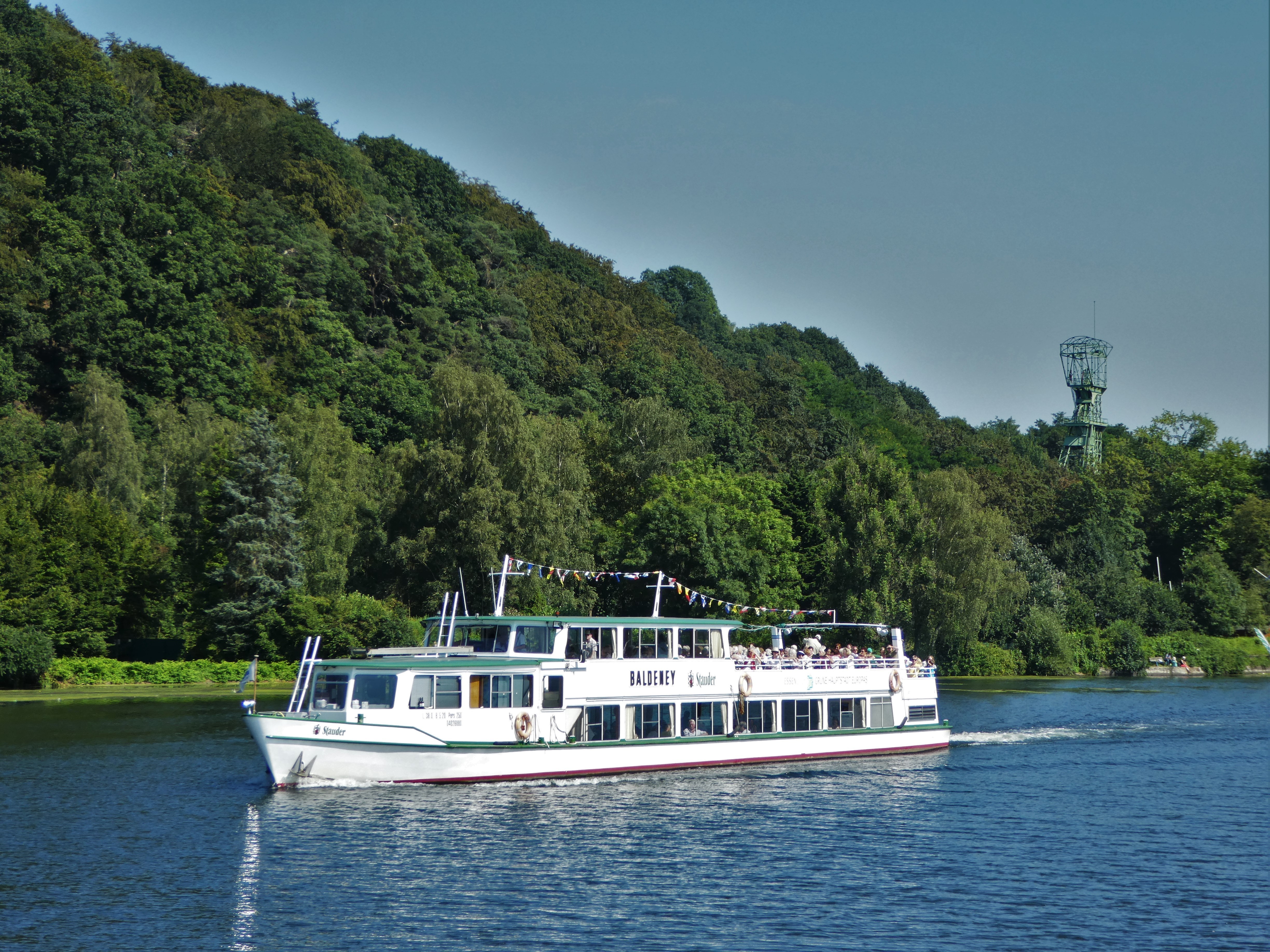 Seerundfahrt auf dem Baldeneysee. EssenWerden