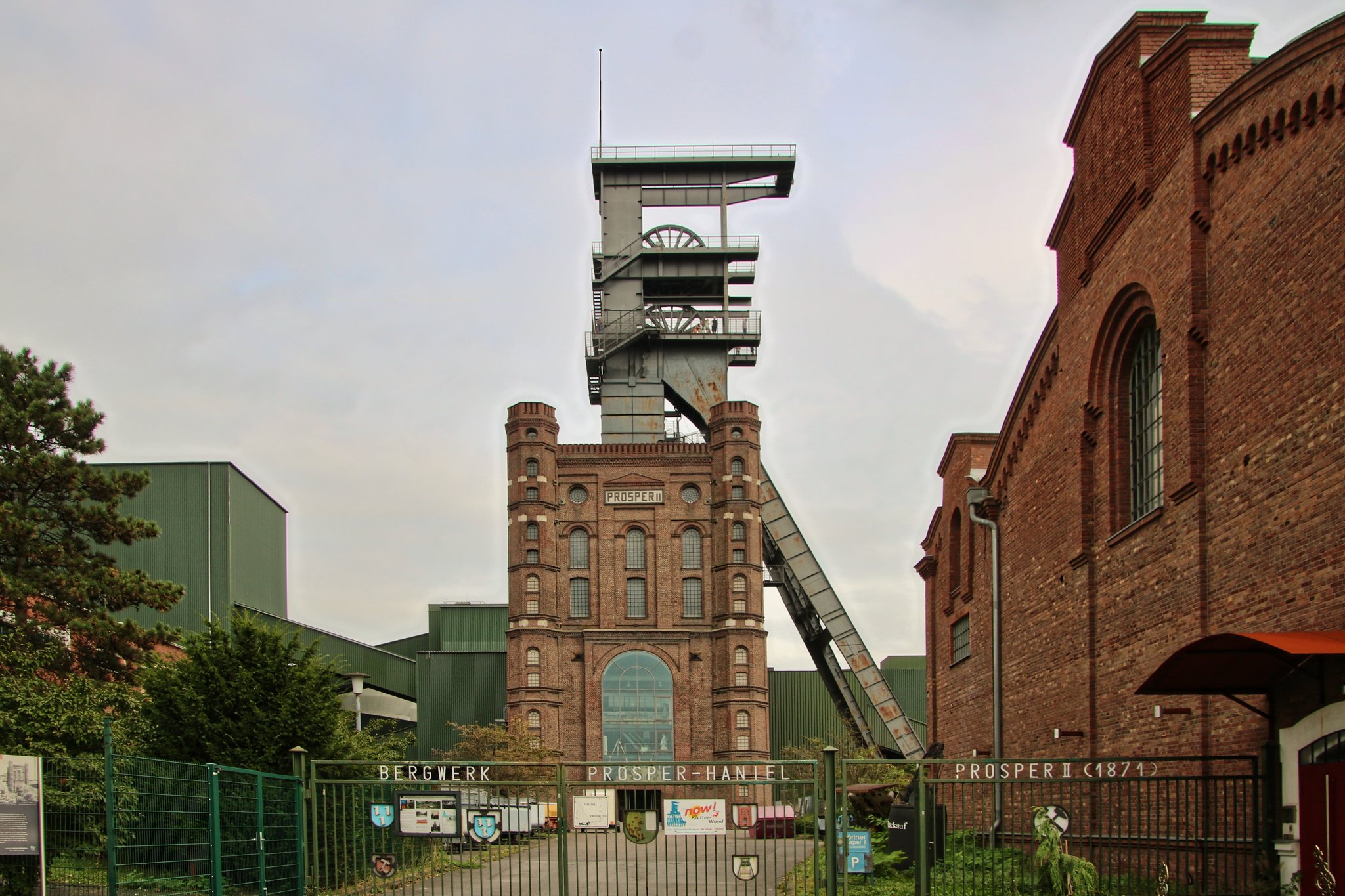 Einer von 14 der Malakoffturm in Bottrop Bottrop