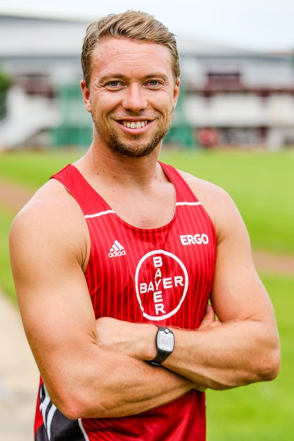 David Behre; Fotoshooting TSV Bayer 04 Leverkusen / Behindertensportabteilung am 22.06.16 im Leichtathletikstadion in Leverkusen (Deutschland). Foto: BEAUTIFUL SPORTS/Axel Kohring