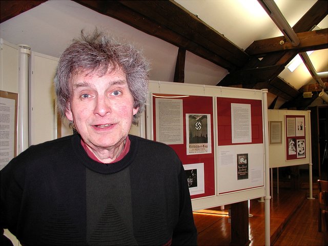 Seine eindrucksvolle Capek-Wanderausstellung zeigt Geschichte aus der Nähe, wie auch 2009 in Datteln