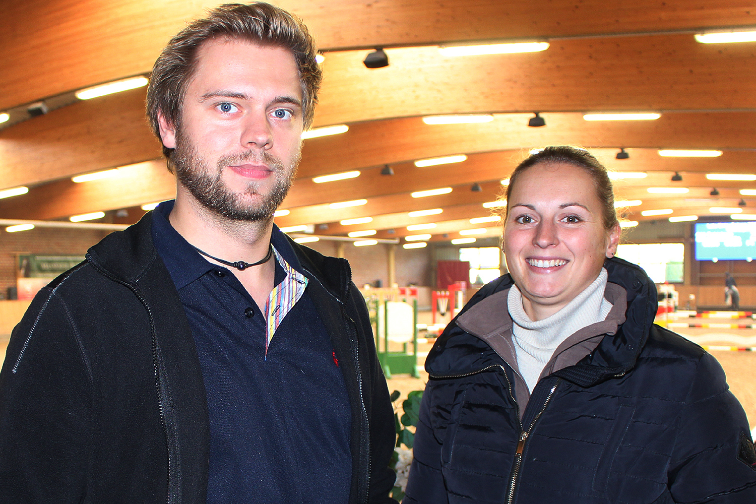 Nic Neuhaus (Turnierservice Hollmann-Steinebach) und Lisa Westekemper (Reitsportzentrum Massener Heide)