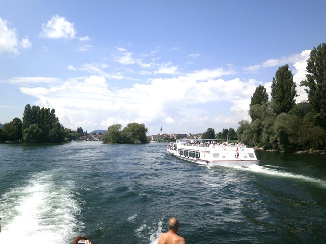 ... und anschließender Schiffsbegegnung