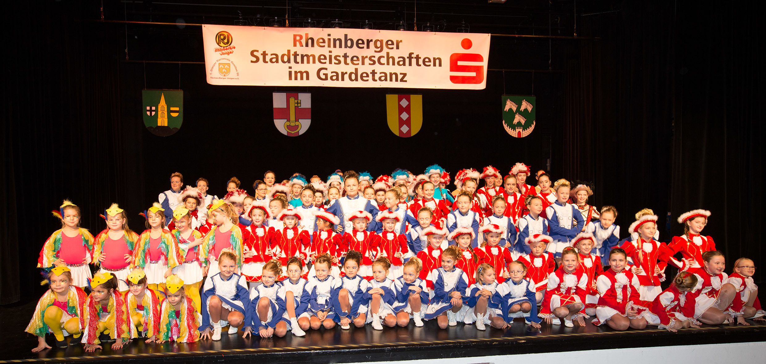 Alle Teilnehmer präsentierten sich auf einem gemeinsamen Gruppenfoto.